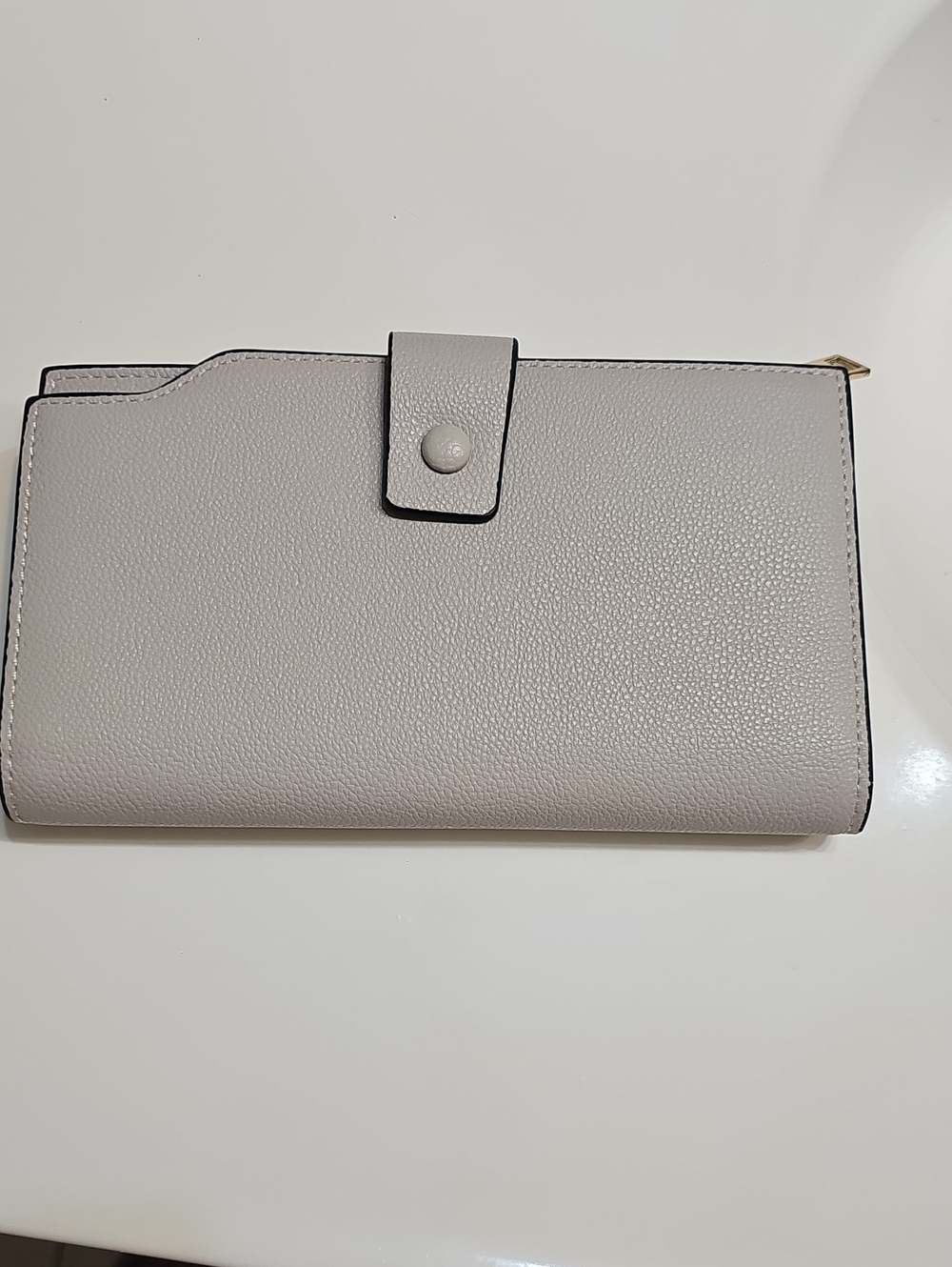 Classic Women's Wallet - Light Gray